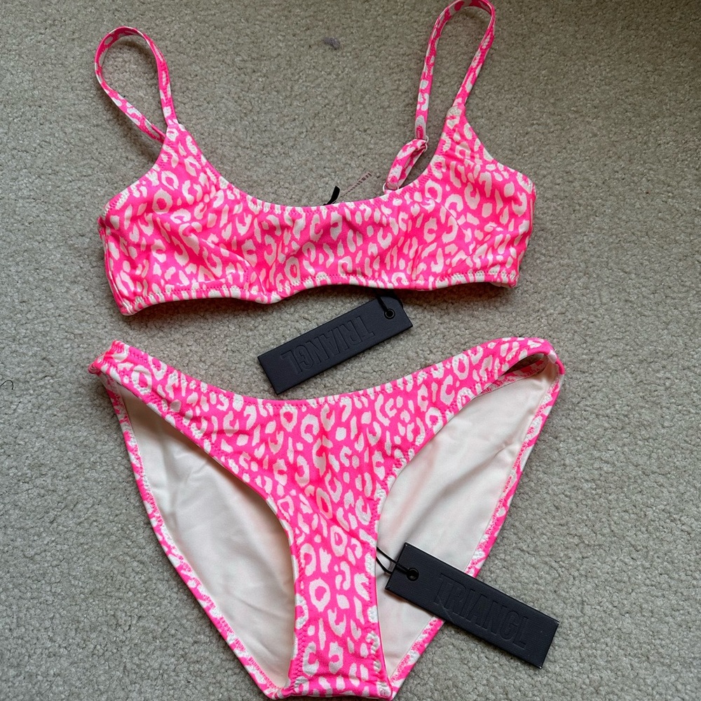 brand new triangl two piece set